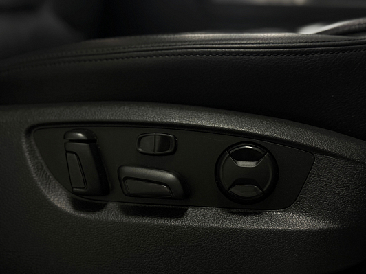 Volkswagen Touareg Business, 2015 года, пробег 151500 км