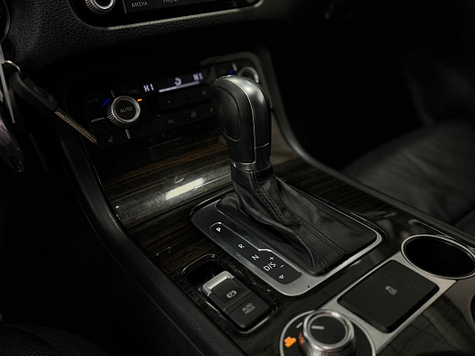 Volkswagen Touareg Business, 2014 года, пробег 192000 км