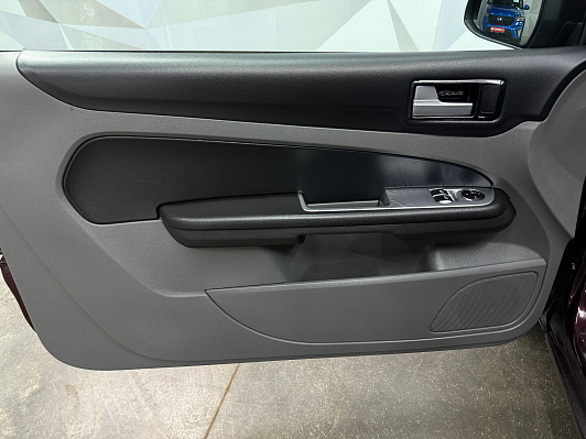 Ford Focus Comfort, 2010 года, пробег 376704 км