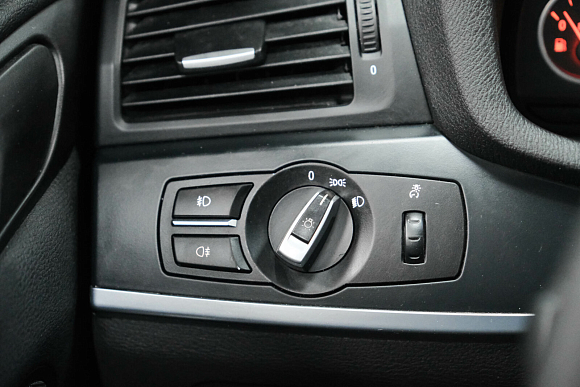 BMW X3, 2011 года, пробег 225000 км