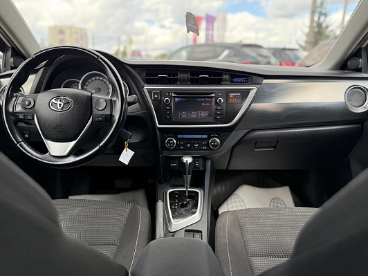 Toyota Auris, 2013 года, пробег 173600 км