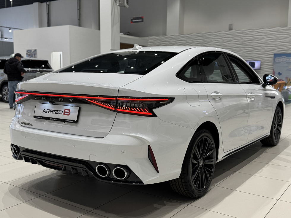 Chery Arrizo 8 Ультра Черный / Ultra Black, белый