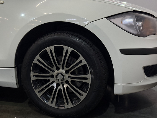 BMW 1 серии, 2009 года, пробег 269000 км