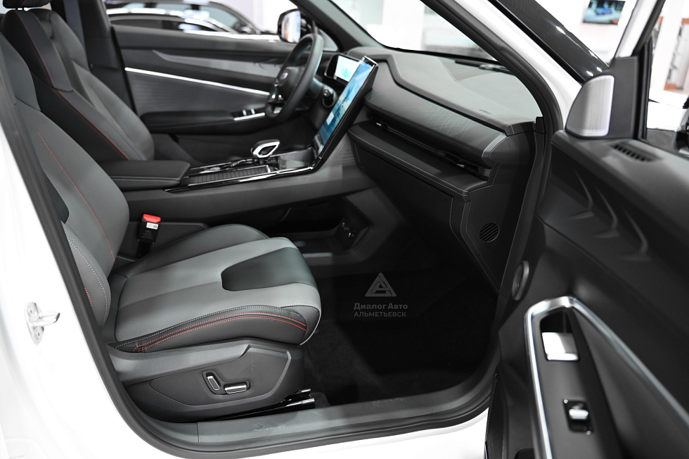 Geely Cityray Спорт, белый