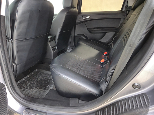 Renault Arkana Life, 2019 года, пробег 61110 км