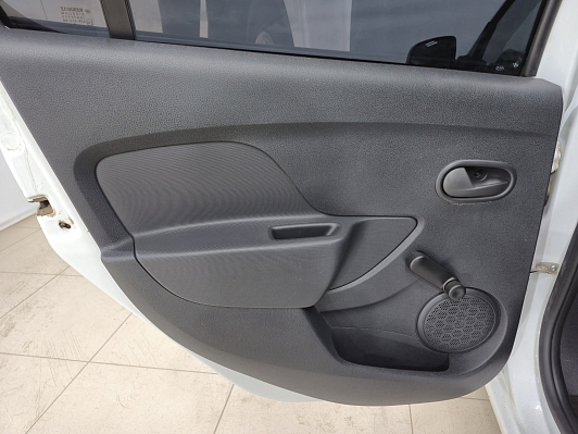 Renault Sandero Life, 2018 года, пробег 126166 км