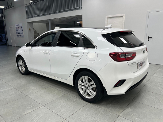 Kia Ceed Luxe, 2018 года, пробег 181751 км