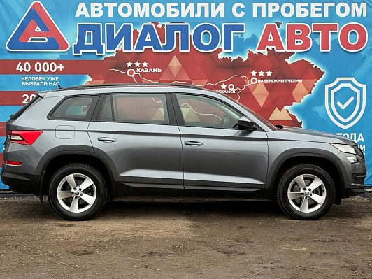 Skoda Kodiaq Ambition, 2019 года, пробег 52000 км