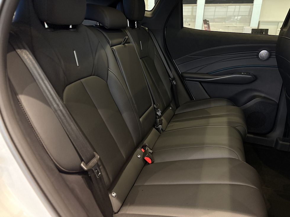 Omoda C7 Joy, белый