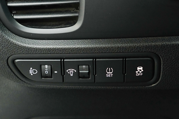 Kia Rio, 2019 года, пробег 140000 км