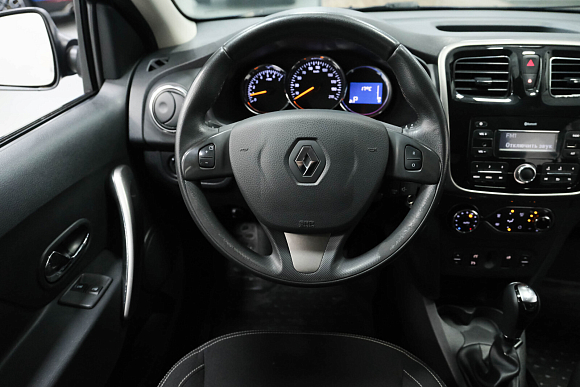 Renault Sandero Privilege, 2017 года, пробег 121000 км