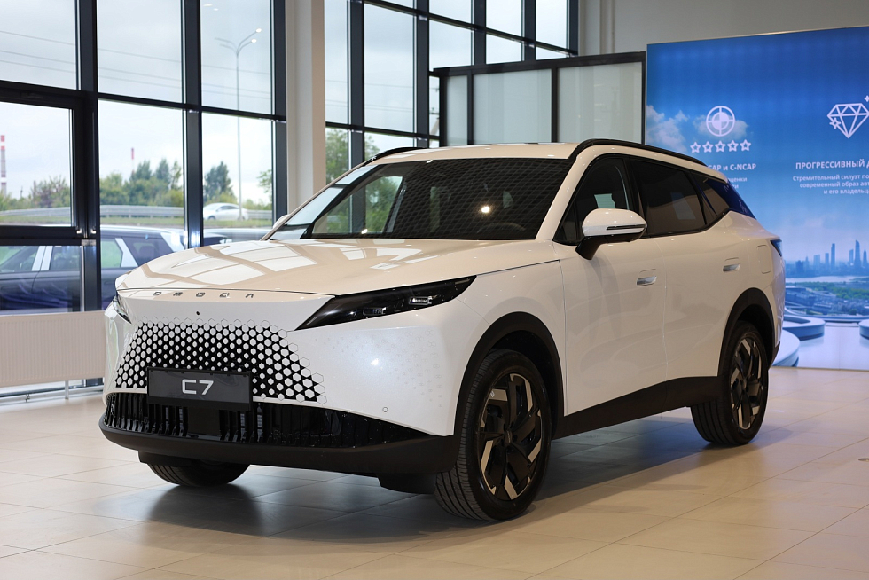 Omoda C7 Драйв, белый