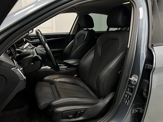 BMW 5 серии, 2019 года, пробег 119990 км