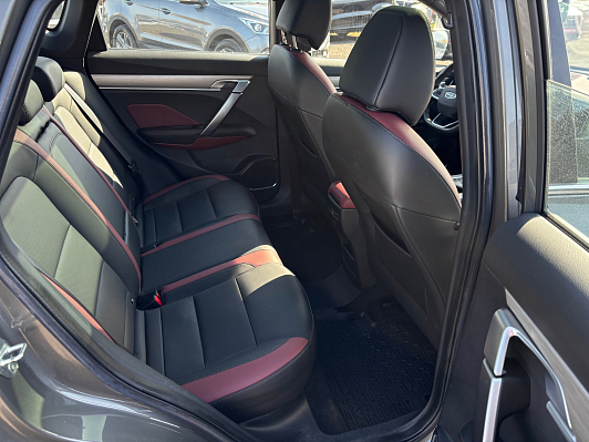 Geely Coolray Flagship, 2023 года, пробег 32200 км