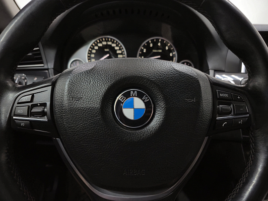 BMW 5 серии, 2014 года, пробег 290985 км