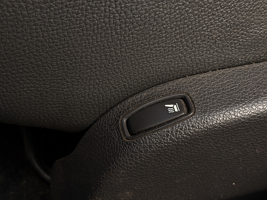 Renault Duster Luxe Privilege, 2012 года, пробег 217682 км