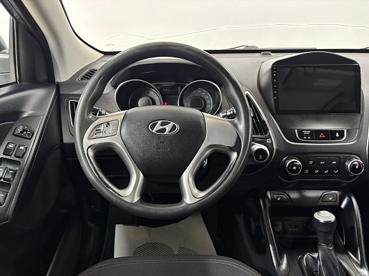 Hyundai ix35 Start, 2011 года, пробег 267200 км