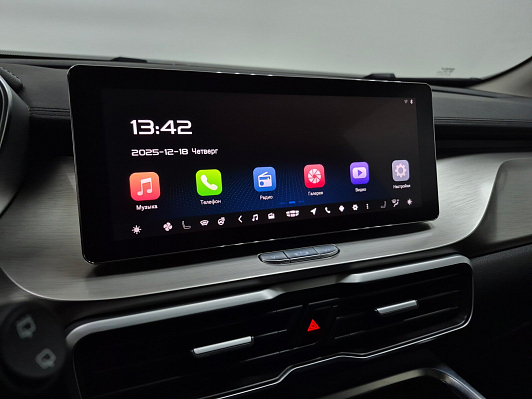 Geely Coolray Luxury, 2021 года, пробег 85837 км