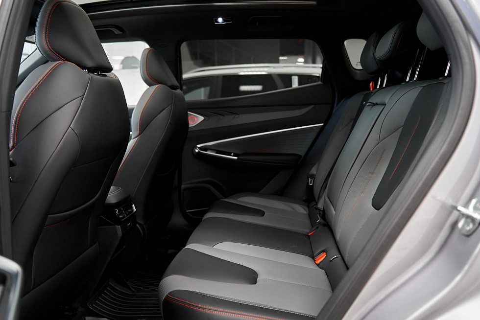 Geely Cityray Comfort, серебряный