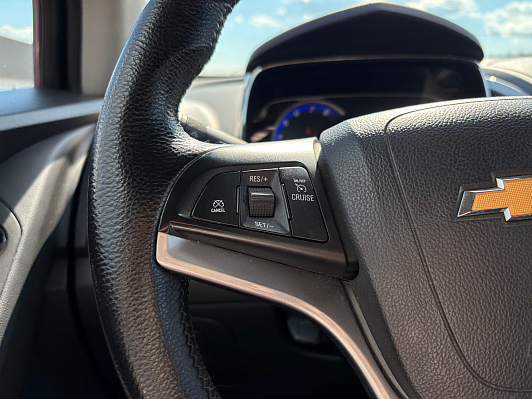 Chevrolet Tracker LTZ, 2015 года, пробег 221500 км