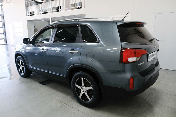 Kia Sorento Prestige, 2014 года, пробег 144718 км