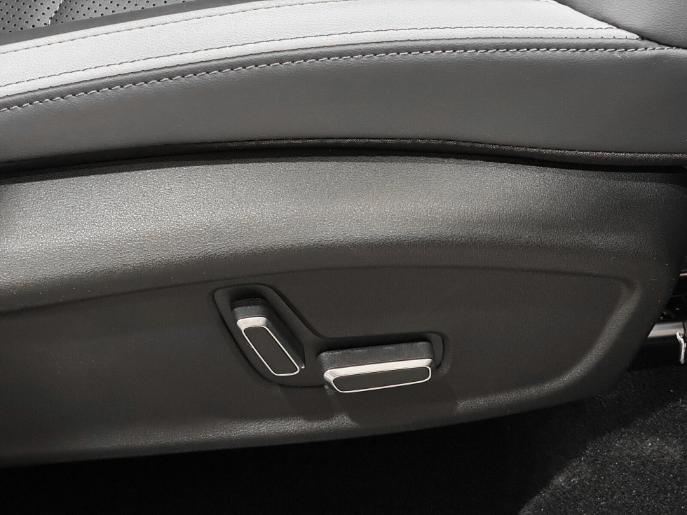 Geely Atlas Flagship Sport, зеленый