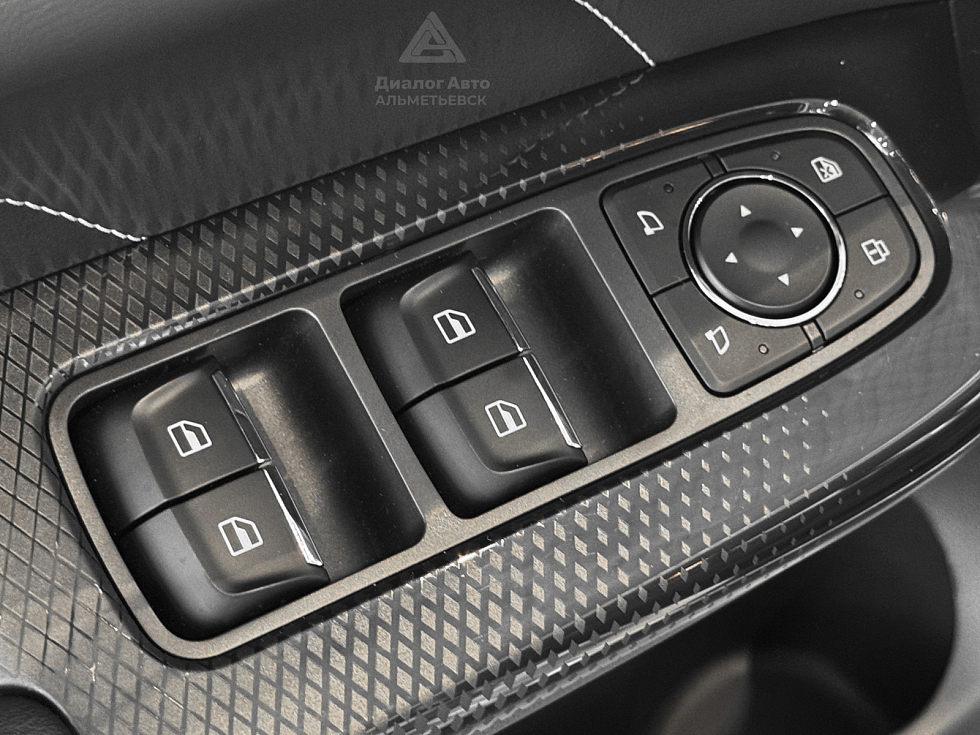 Haval M6 Family, серебряный