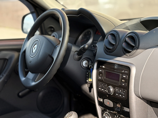 Renault Duster Expression, 2014 года, пробег 162000 км