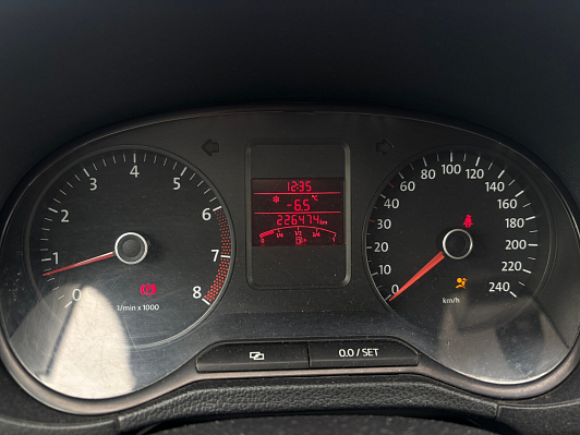 Volkswagen Polo Trendline, 2013 года, пробег 222000 км