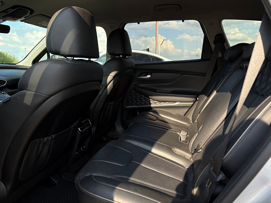 Hyundai Santa Fe Prestige, 2022 года, пробег 110600 км