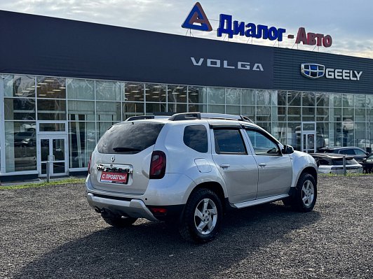 Renault Duster Adventure, 2017 года, пробег 182157 км