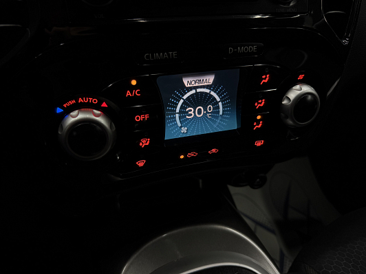 Nissan Juke SE+, 2012 года, пробег 139801 км