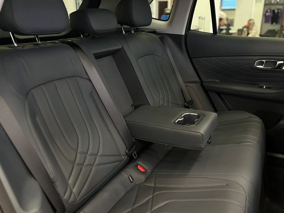 Geely EX5 EM-i Макс, серый