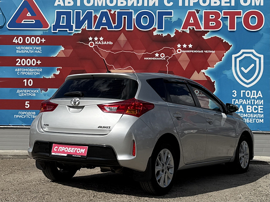 Toyota Auris, 2013 года, пробег 173600 км