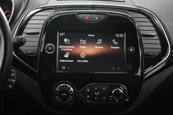 Renault Kaptur, 2020 года, пробег 59425 км
