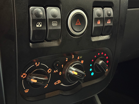 Lada (ВАЗ) Largus Comfort (5 мест), 2019 года, пробег 105260 км