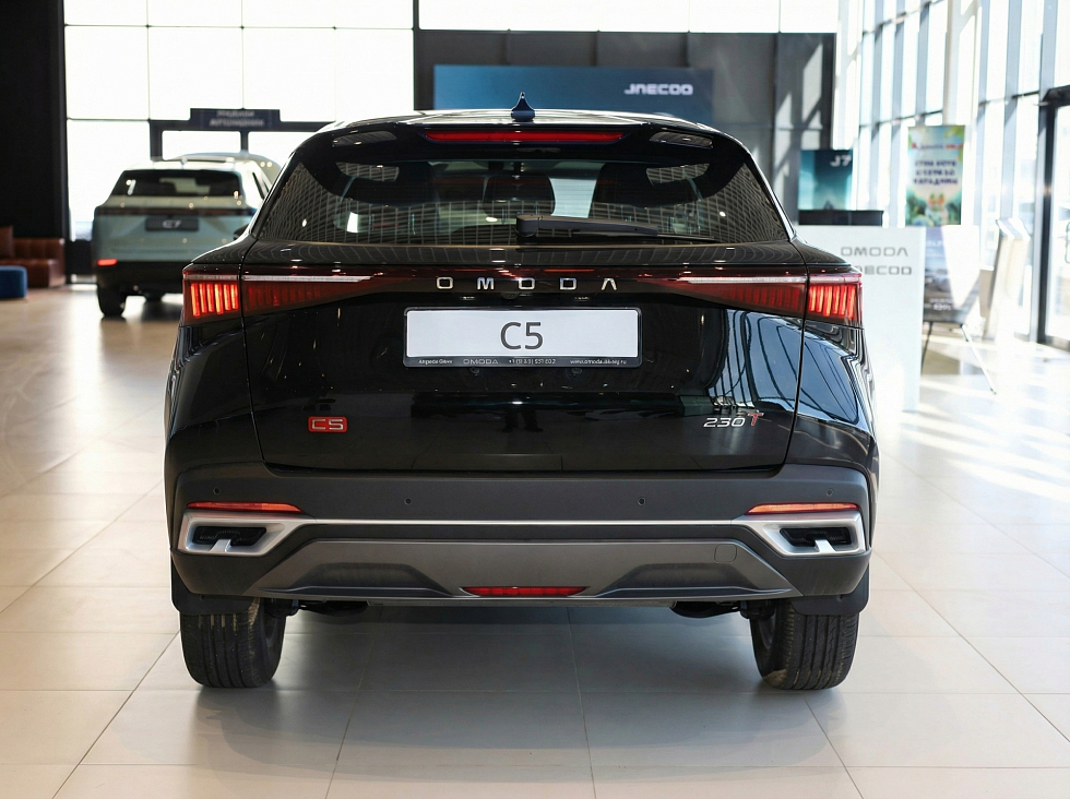 Omoda C5 Актив, черный