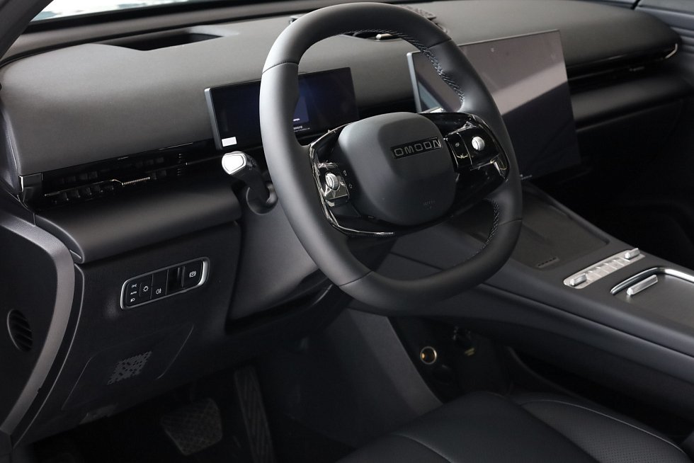 Omoda C7 Актив, зеленый