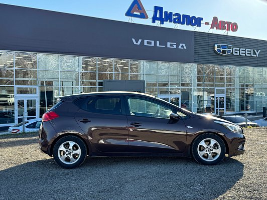 Kia Ceed Luxe, 2012 года, пробег 138800 км