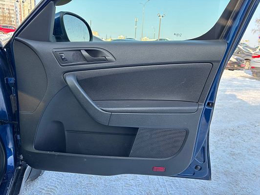 Skoda Yeti Active, 2011 года, пробег 160000 км