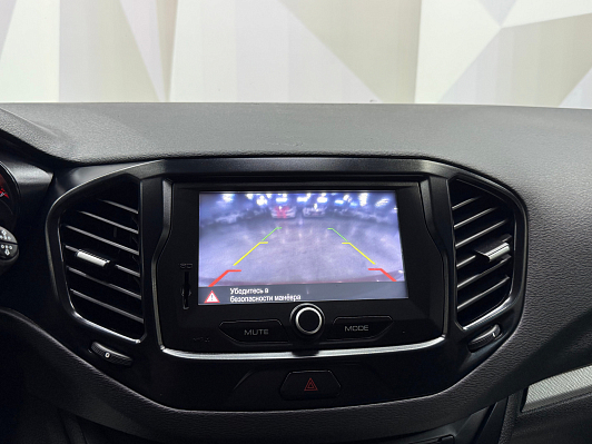 Lada (ВАЗ) Vesta Comfort Multimedia (2018-2019), 2017 года, пробег 105823 км
