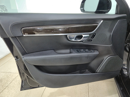Volvo S90 Inscription, 2018 года, пробег 116905 км