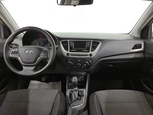 Hyundai Solaris Super Series II + 5” Audio, 2019 года, пробег 127700 км