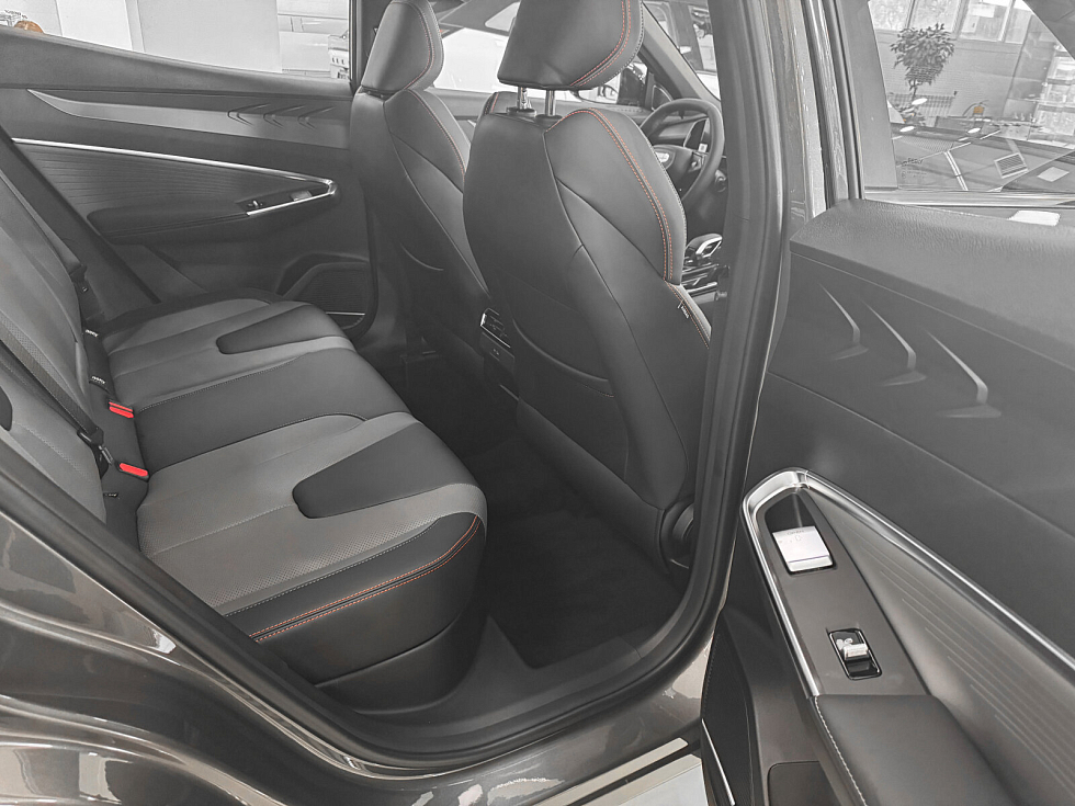 Geely Cityray Люкс, серый