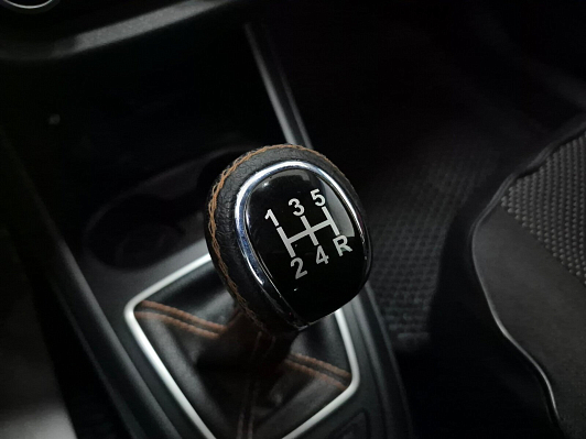 Lada (ВАЗ) Vesta Luxe, 2018 года, пробег 114148 км