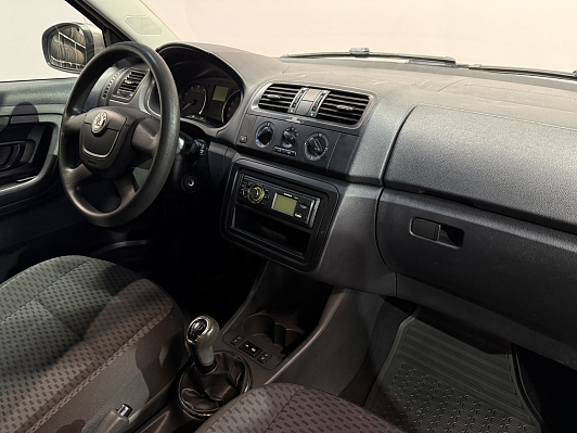 Skoda Fabia Ambition, 2011 года, пробег 132077 км