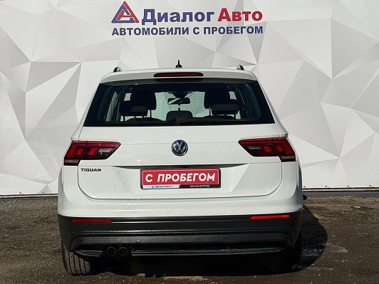 Volkswagen Tiguan Highline, 2020 года, пробег 65300 км