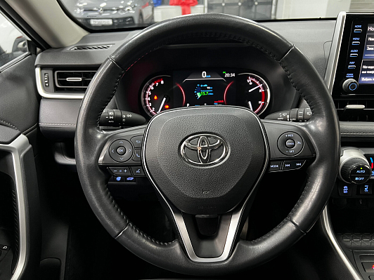 Toyota RAV4 Style, 2021 года, пробег 77492 км