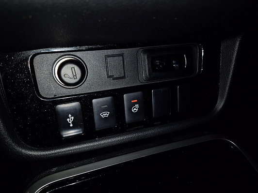 Mitsubishi Outlander Intense+, 2019 года, пробег 99376 км