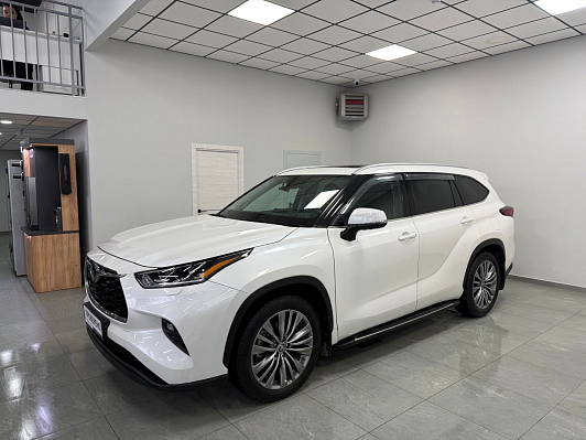 Toyota Highlander Люкс Safety, 2021 года, пробег 94789 км